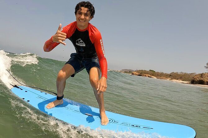 Surf classes in Puerto Vallarta with local instructors - FAQ