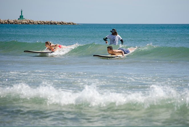 Surf Lesson on Valencia Beach - Location and Operating Hours