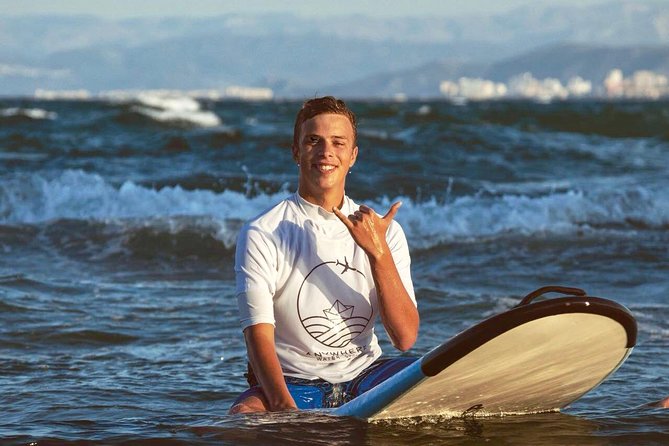Surf Lesson on Valencia Beach - Pricing and Capacity