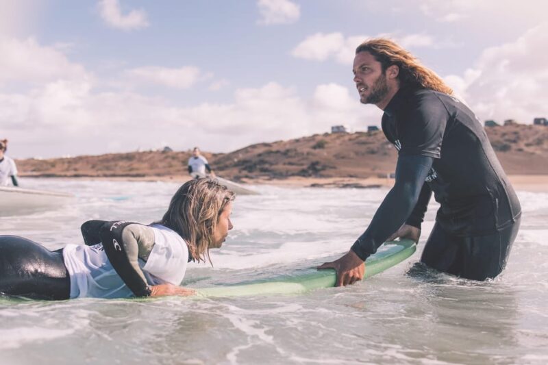 Surf Lessons in Small Groups for All Levels - Passionate and Experienced Instructors