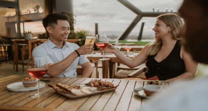 Surfers Paradise: Cruise, HOTA Gallery Entry, & Dining Pass - Starting Point: Appel Park at Surfers Paradise