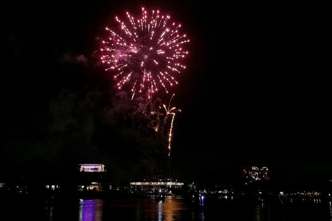 Surfers Paradise Sightseeing City Lights Cruise - An In-Depth Look at the Surfers Paradise City Lights Cruise