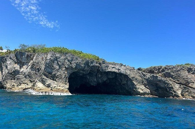 Surfing and Motorized Canoeing Private Tour in Jamaica - FAQs