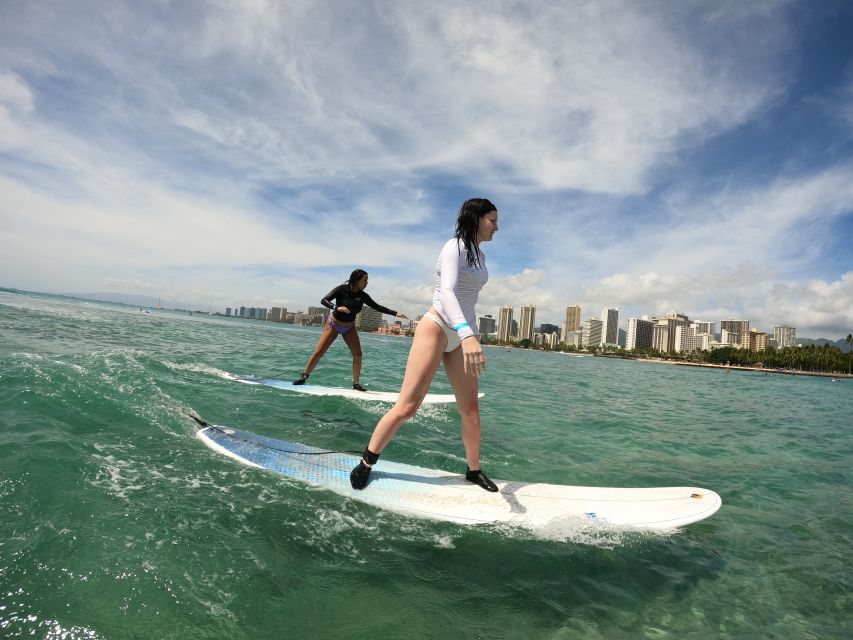Surfing Lesson in Waikiki, 3 or More Students, 13YO or Older - Key Points