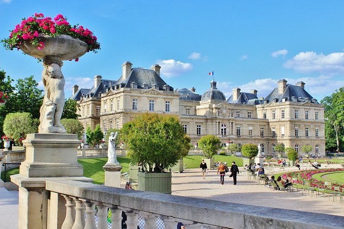 Surprise Walk of Luxembourg With a Local - Key Points