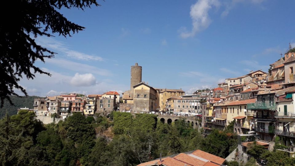 Surroundings of Rome by Vespa - Papal Summer Residence