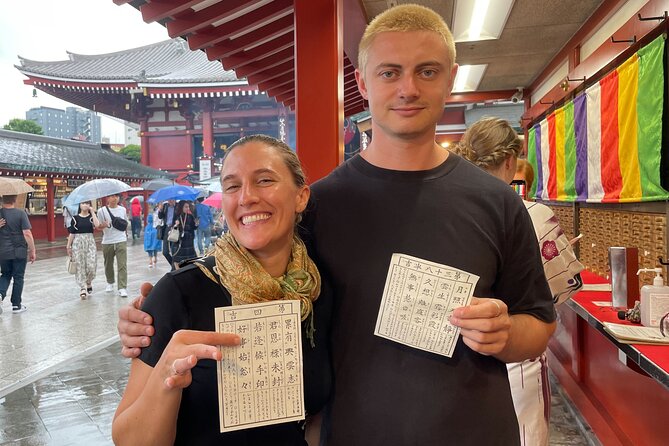 Sushi Making Experience + Japanese Sake Drinking Set in Tokyo - Japanese Sake Tasting