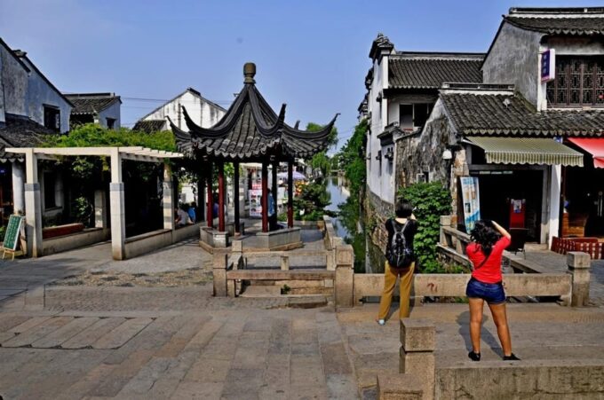 Suzhouand Zhouzhuang Private Guided Day Trip From Shanghai - Suzhou Garden Visits