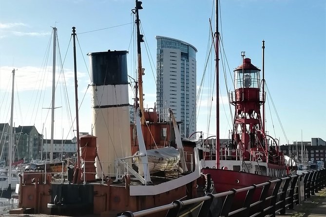 Swansea City Highlights Walking Tour - Accessible and Convenient Meeting