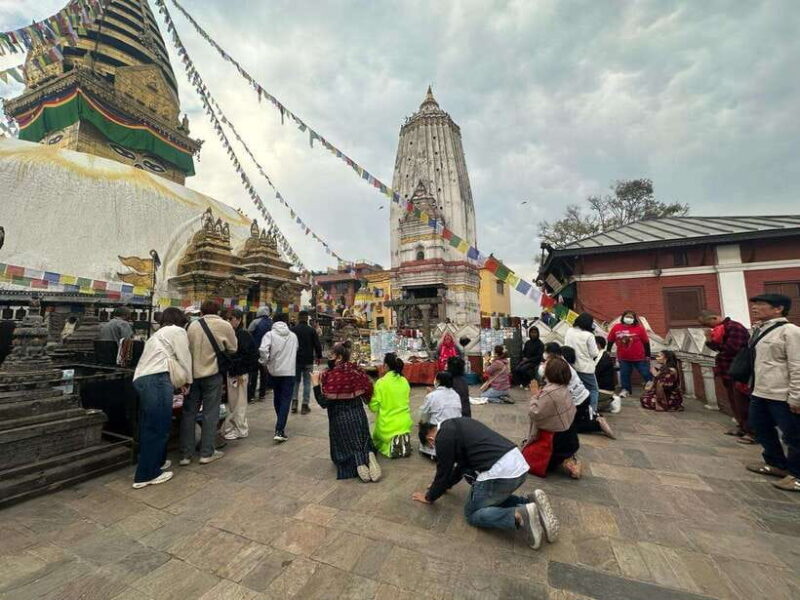 Swayambhunath: A Photographer's Pilgrimage - Detailed Breakdown of the Experience