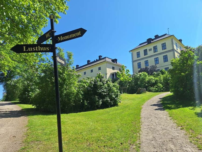 Sweden: Löfstad Estate Guided Tour - Exploring the Löfstad Estate: What You Can Expect