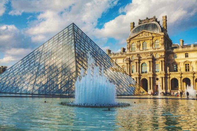 Swift Access: Mona Lisa and Louvre - Effortless Louvre Entry