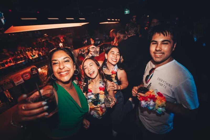 Sydney: Big Night Out Pub Crawl with Local Party Hosts - Key Points