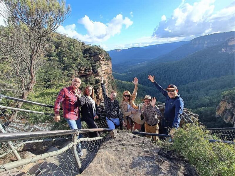 Sydney: Blue Mountains Late Start Tour with Walks & Wildlife - Dinner and Return