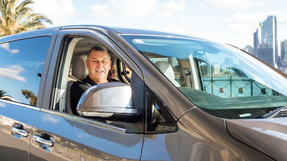 Sydney: City and Bondi Beach Private Luxury Half-Day Tour - Not Suitable For