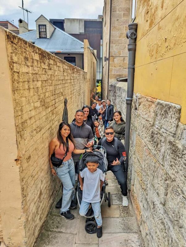 Sydney: City & The Rocks 3.5-Hour Walking Tour with a Drink - In Closing
