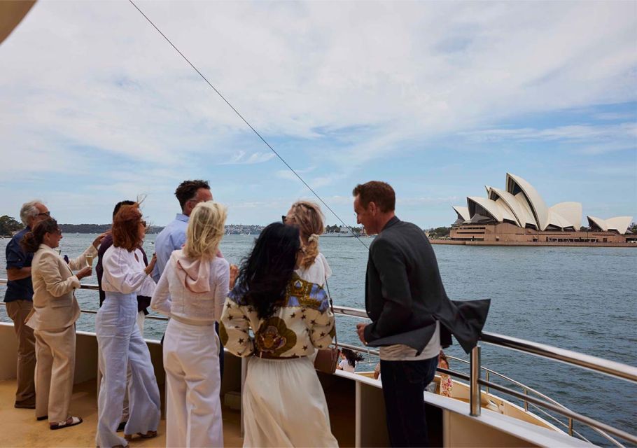 Sydney Harbour: À La Carte Lunch Cruise - Important Information