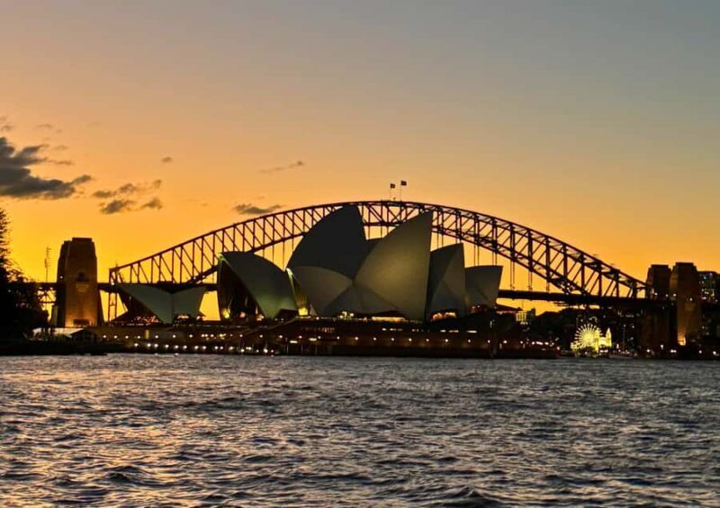 Sydney: Harbour Dinner Cruise with Buffet - Who Should Consider This Cruise?