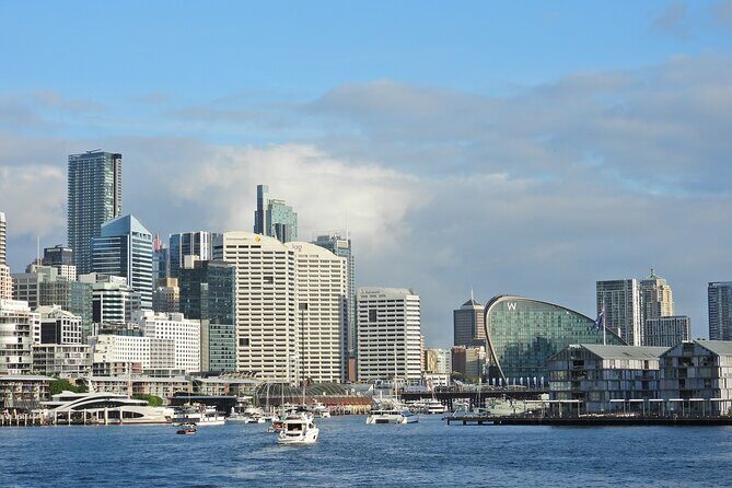 Sydney Harbour Discovery Dinner Cruise Scenic Sights and Buffet - Authentic Experiences and Mixed Reviews