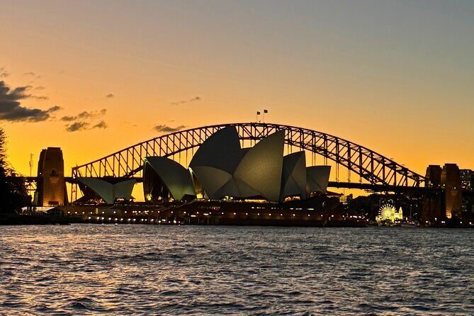 Sydney Harbour Discovery Dinner Cruise Scenic Sights and Buffet - Who Should Consider This Tour?