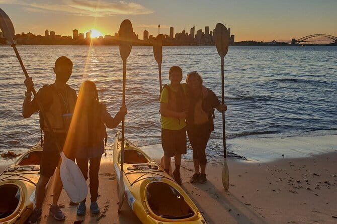 Sydney Harbour Sunset Dinner Paddle - Who Will Love This Tour?