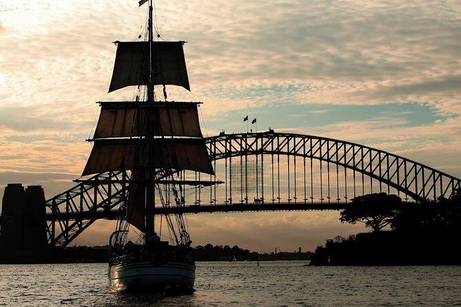 Sydney Harbour Tall Ship Twilight Dinner Cruise - Sydney Harbour Tall Ship Twilight Dinner Cruise: An Authentic Sail with a View