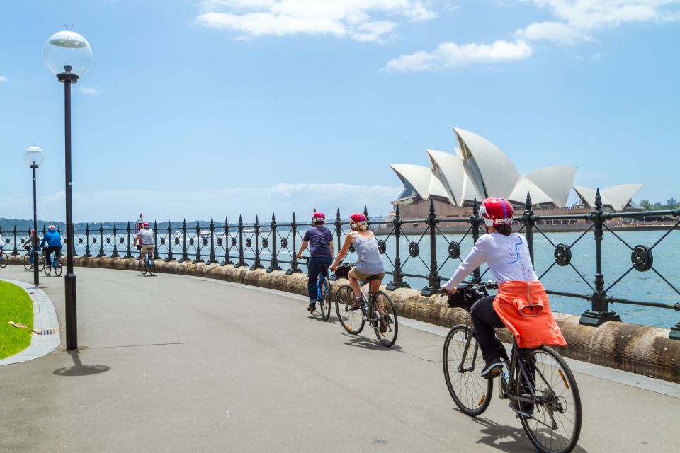 Sydney: Iconic Sights 4-Hour Bike Tour - Meeting Point Details