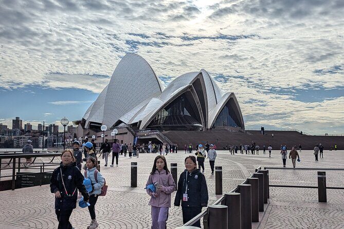 Sydney Secrets and Bondi Beach 4 HOUR AFTERNOON PRIVATE TOUR - FAQ