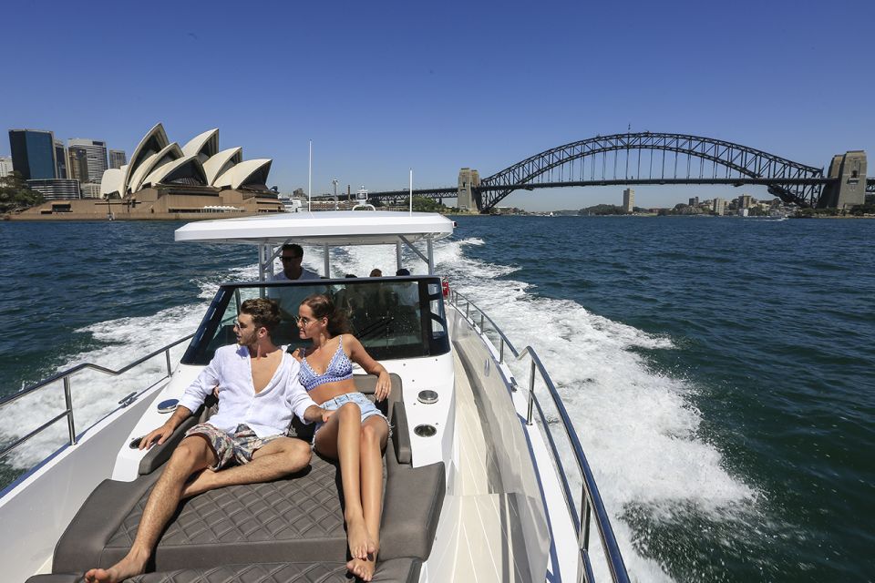 Sydney: Secrets Cruise With Lunch at Famous Yacht Club - Itinerary Details