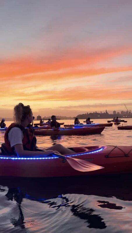Sydney: Sunrise Kayak, Opera House & Under Harbour Bridge - FAQ