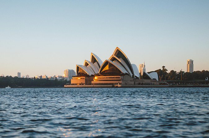 Sydney Sunrise Kayak Tour Opera House and Harbour Bridge - Why This Tour Works Well for Different Travelers  