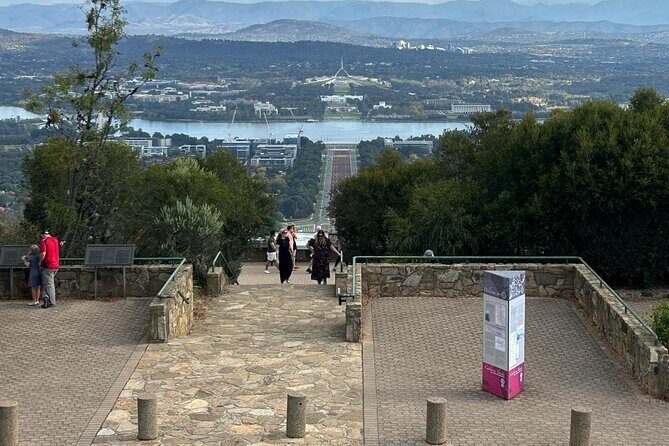 Sydney to Canberra Private Transfer With Chauffeur Driven Cars - Key Points