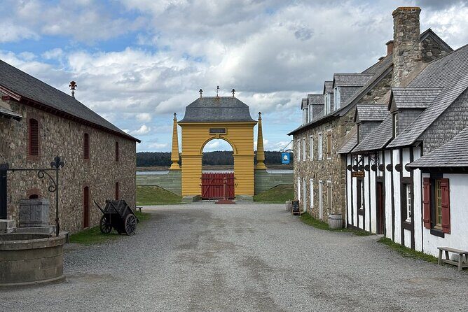 Sydney to Louisbourg Heritage Discovery Tour - An In-Depth Look at the Tour Experience