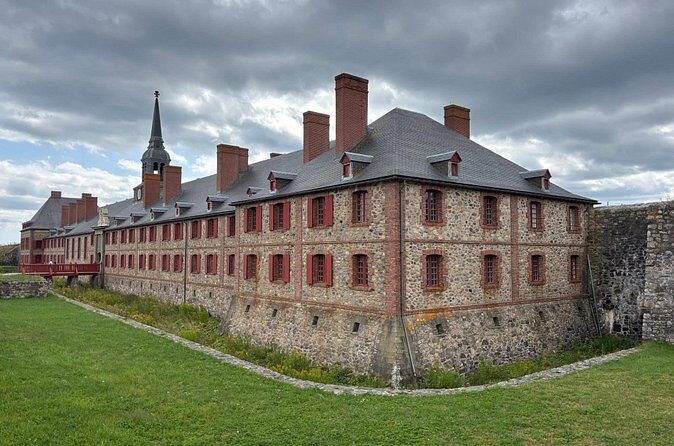 Sydney to Louisbourg Heritage Discovery Tour - Who Should Consider This Tour?