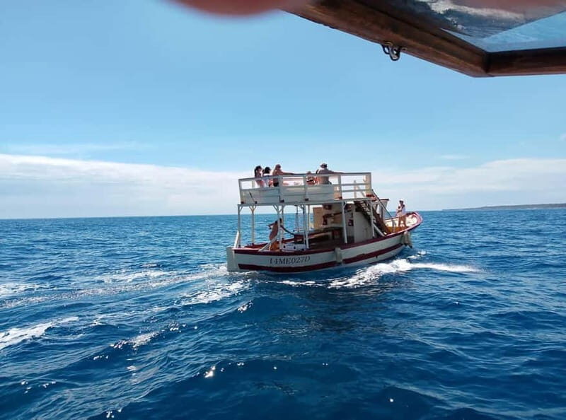 Syracuse: Boat Trip with Lunch, Wine, and Swimming Stops - Who Is This Tour Best For?