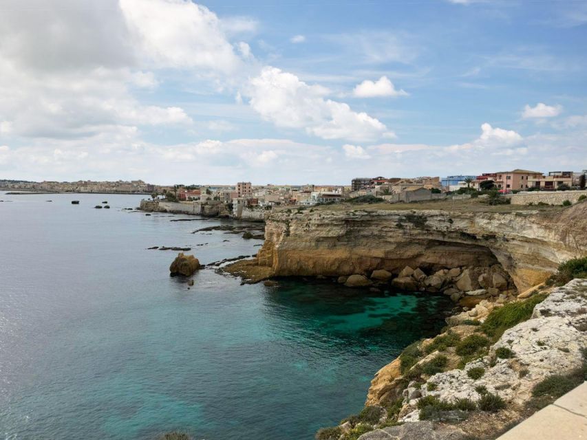 Syracuse: Guided Bike Tour at Ortigia Island - Pricing and Booking Details