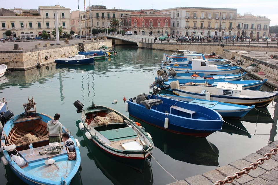 "Syracuse in a Day: Full Tour with Tasting of Sicilian Flavors." - What Does the Price Reflect?