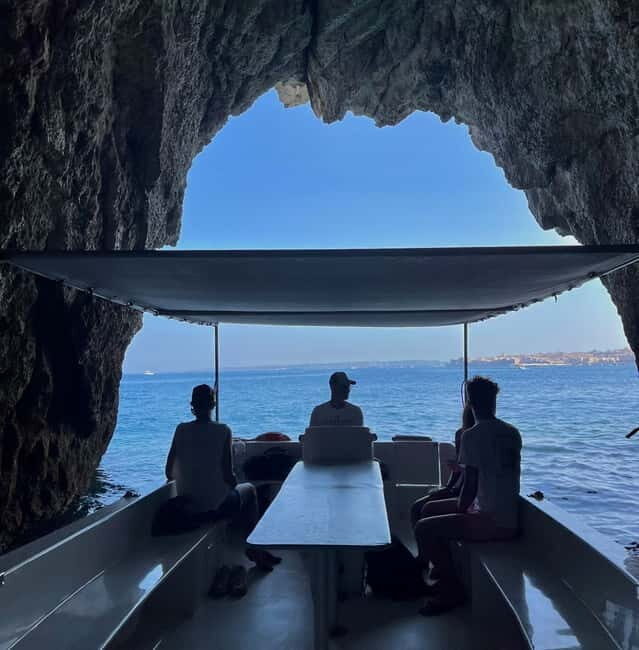 Syracuse: Ortigia Island and Sea Caves Boat Tour with Drinks - Key Points