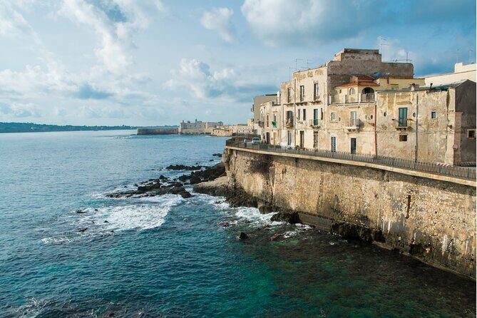 Syracuse Ortigia Scavenger Hunt and Highlights Self-Guided Tour - Practical Details & Tips