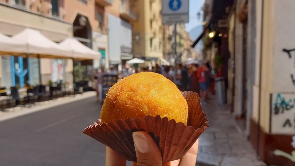 Syracuse: Street Food Walking Tour in Ortigia With Tastings - Booking and Cancellation Policy
