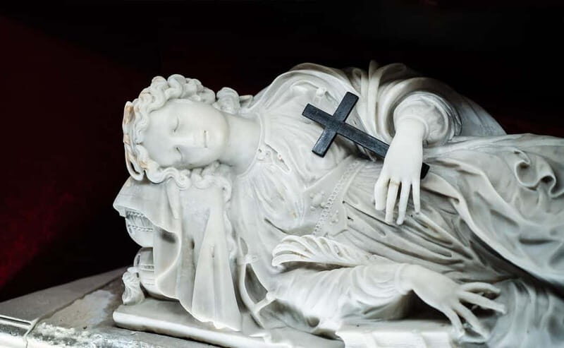 Syracuse:Admission ticket and guided tour of the Catacomb of Saint Lucia - Key Points