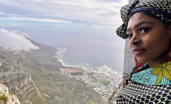 Table Mountain, Boulders Penguins & Cape Point Private Tour - Explore Bo Kaap