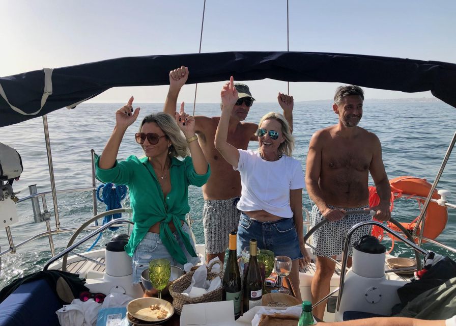 Tagus: Sailboat Private Tour - Included Features