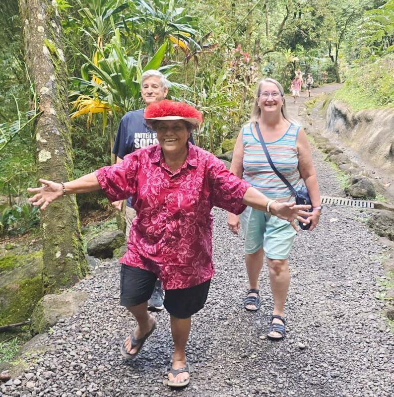 Tahiti Private Half Day Tour. Nature, history and culture - The Itinerary: A Well-rounded Snapshot of Tahiti