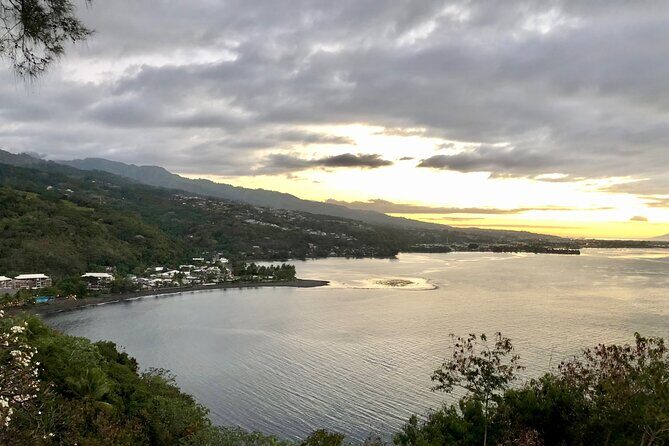 Tahiti: Tour of the East or West Coast (Half Day) - Authentic Insights from Travelers