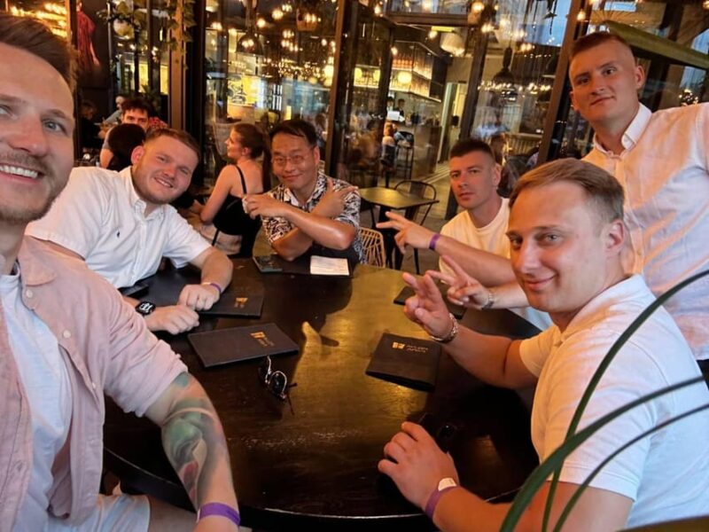 Taichung Crawl Bar & Nightclub Tour(Fun Dance of Guide ) - Meeting Point and Additional Details