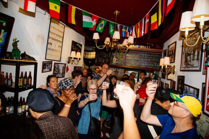 Taipei Nightlife: Taipei Pub Crawls (2 Different Routes) - Meeting Point and Necessary Documentation