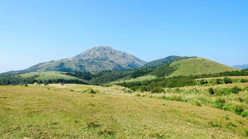 Taipei: Yangmingshan National Park Half-Day Tour - Key Points