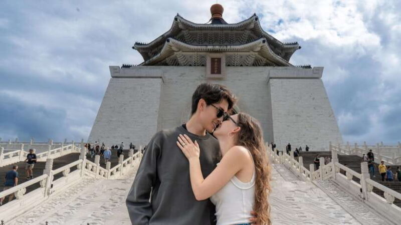 Taiwan Taipei: VIP Photoshoot with Taiwan Photographer - Key Points