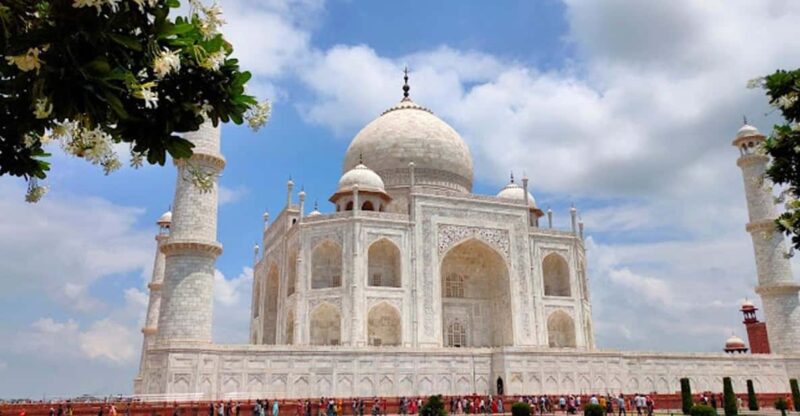 Taj Mahal Day Tour by Car From Delhi With Spanish Tour Guide - The Sum Up